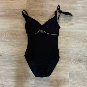 Size 6 black ladies swimsuit bow on one shoulder